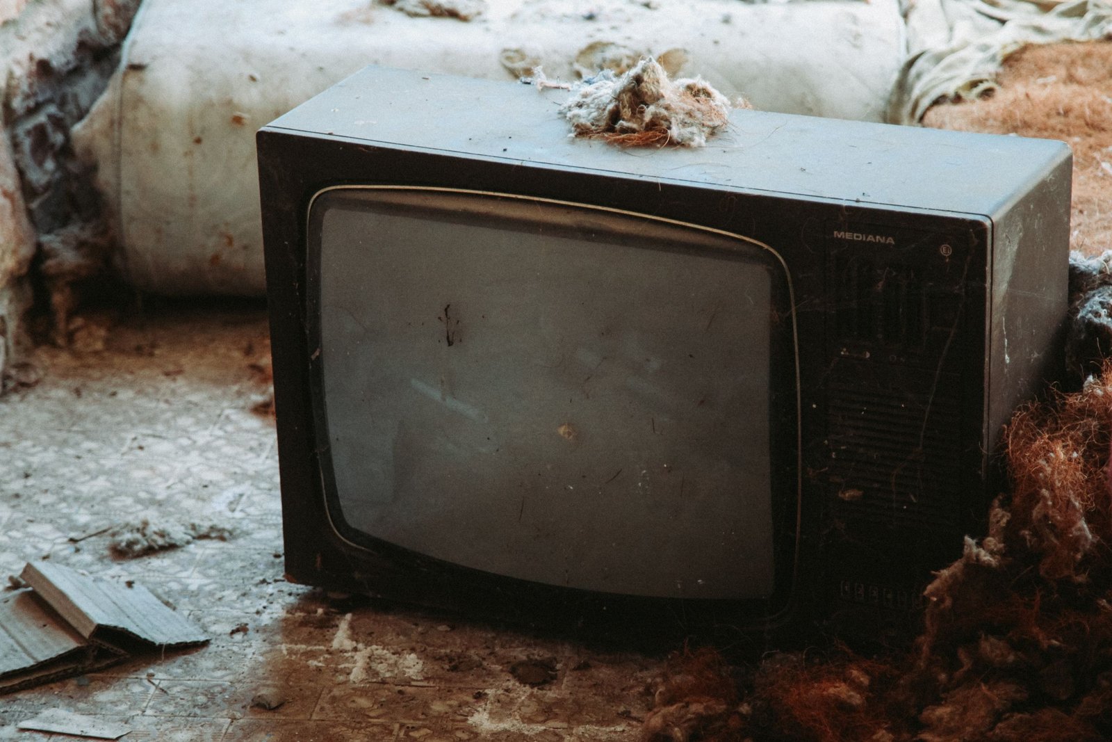 Quelle marque de TV à éviter : classement des pannes en 2026